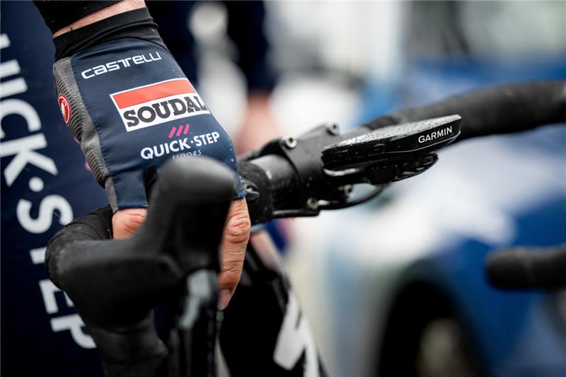 ACCESSORIES | GPS and Camera Mounts