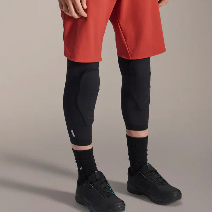 ALPINESTARS A-MOTION PLASMA Nakolanniki czarny