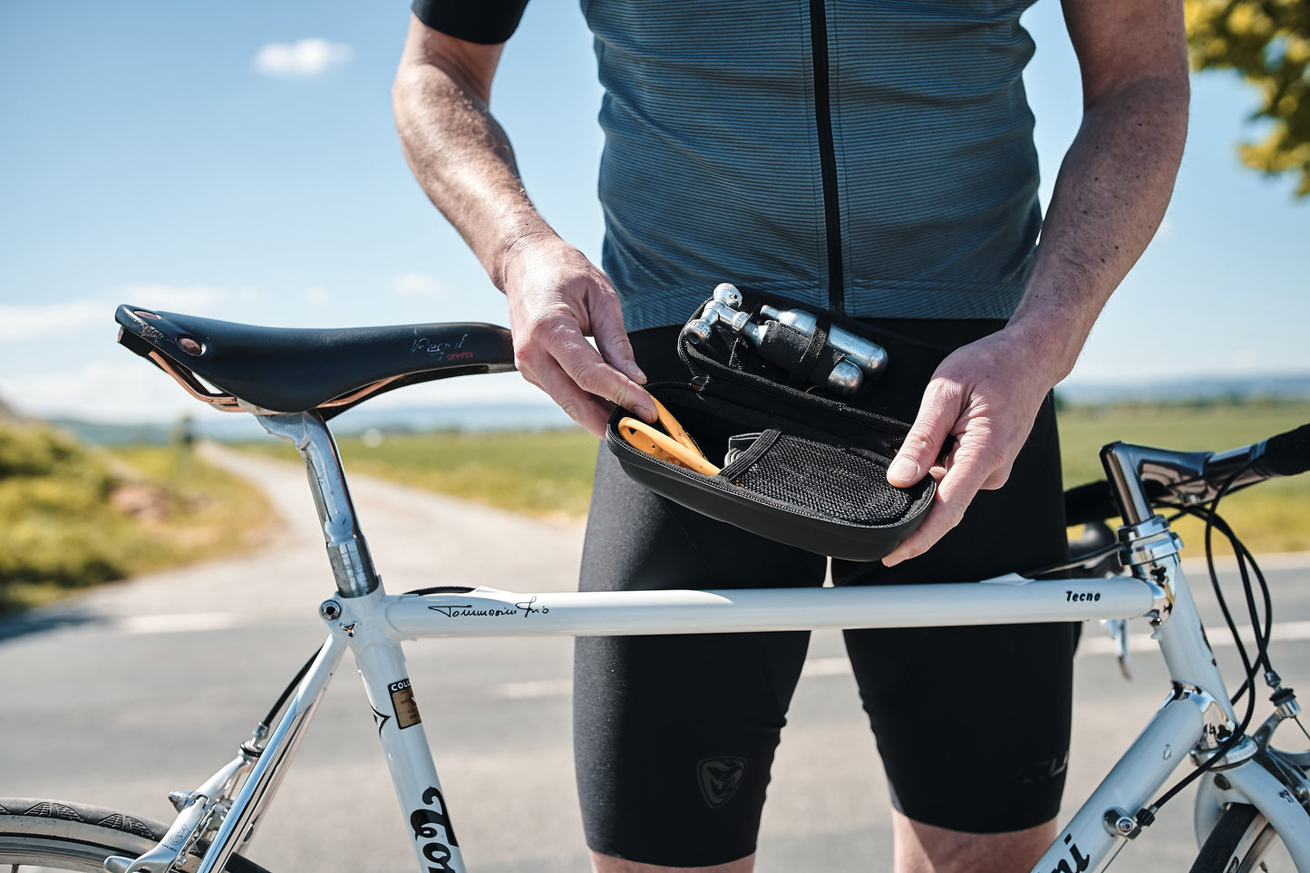 Pokrowiec na narzędzia FIDLOCK TWIST TOOLBOX + BIKE BASE czarny