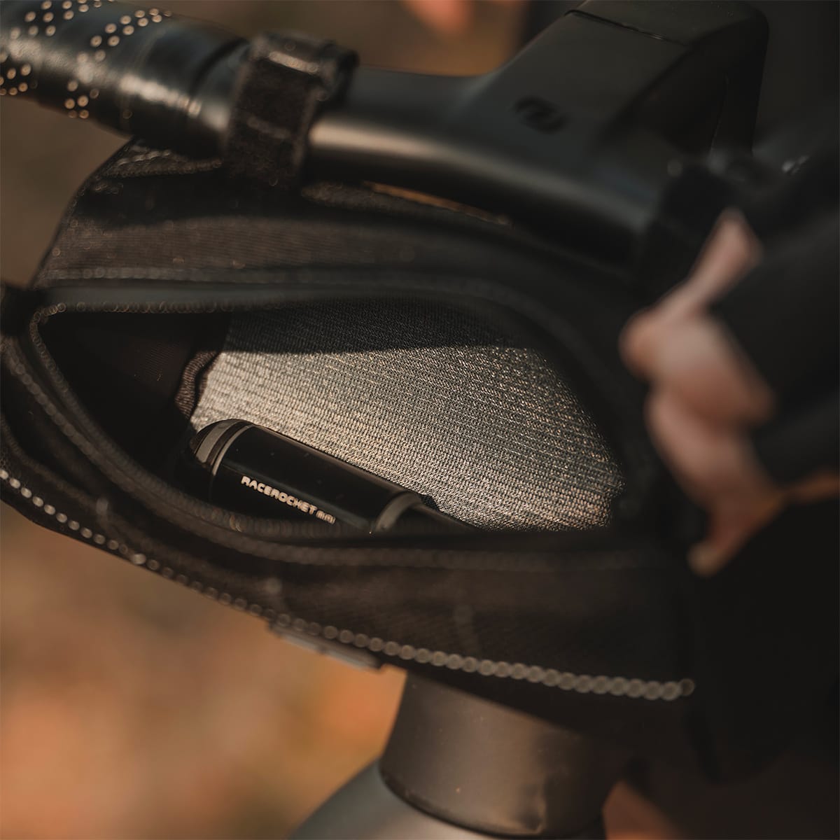 Torba na kierownicę TOPEAK TUBULAR BARBAG SLIM 1,5 L Czarna