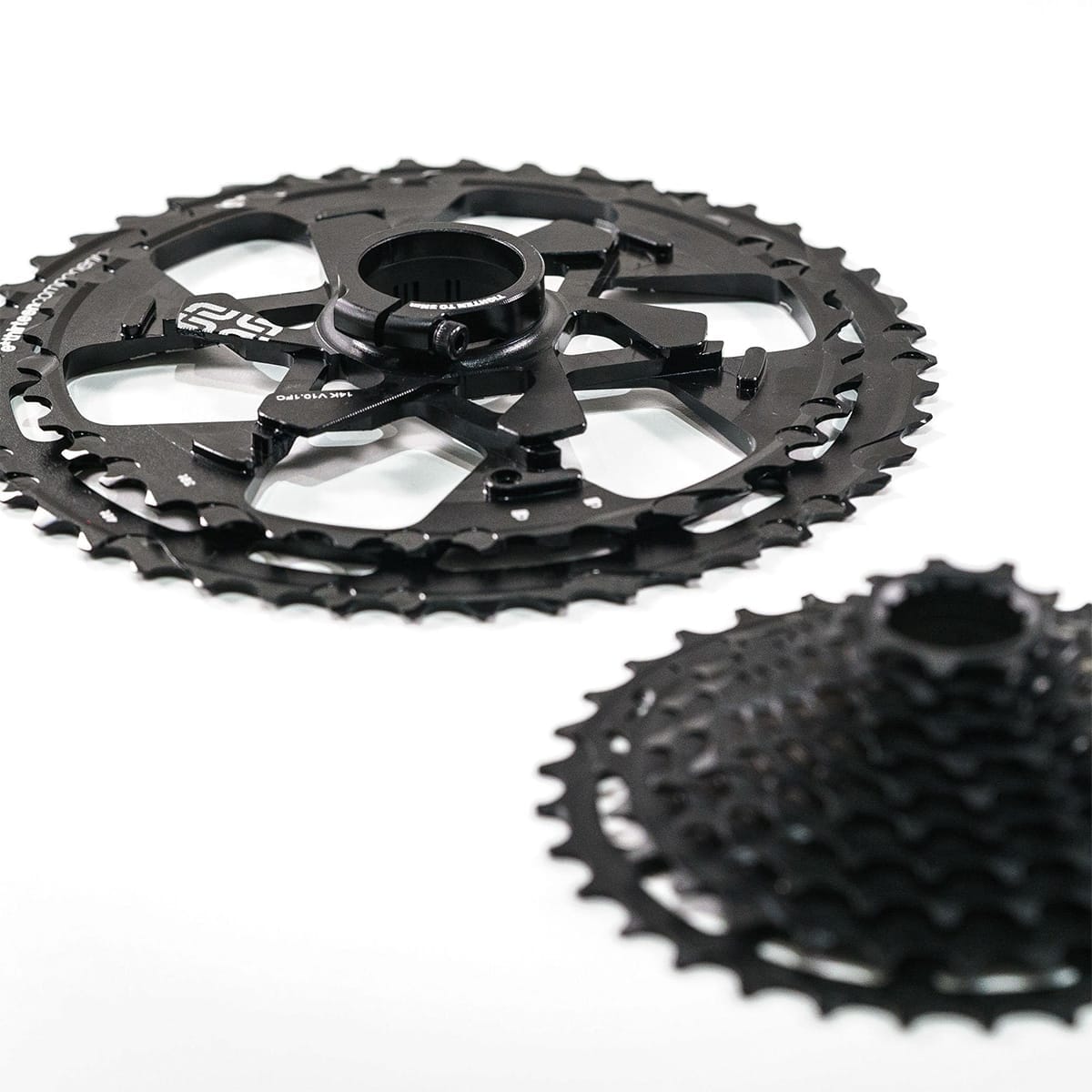 Kaseta 12V E-THIRTEEN TRS+