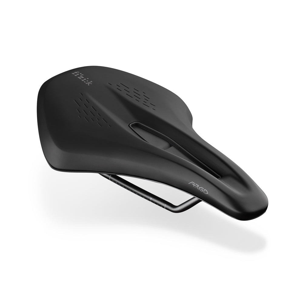 Siodełko FIZIK TERRA ARGO X3 140 mm szyny Kium czarne