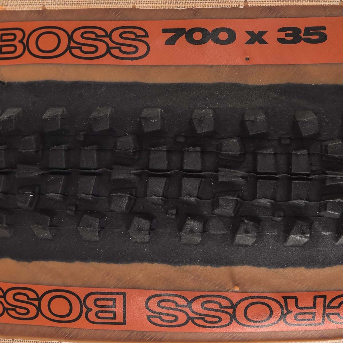 Pneu WTB CROSS BOSS TCS Light 700x35c Tubeless Ready Beige