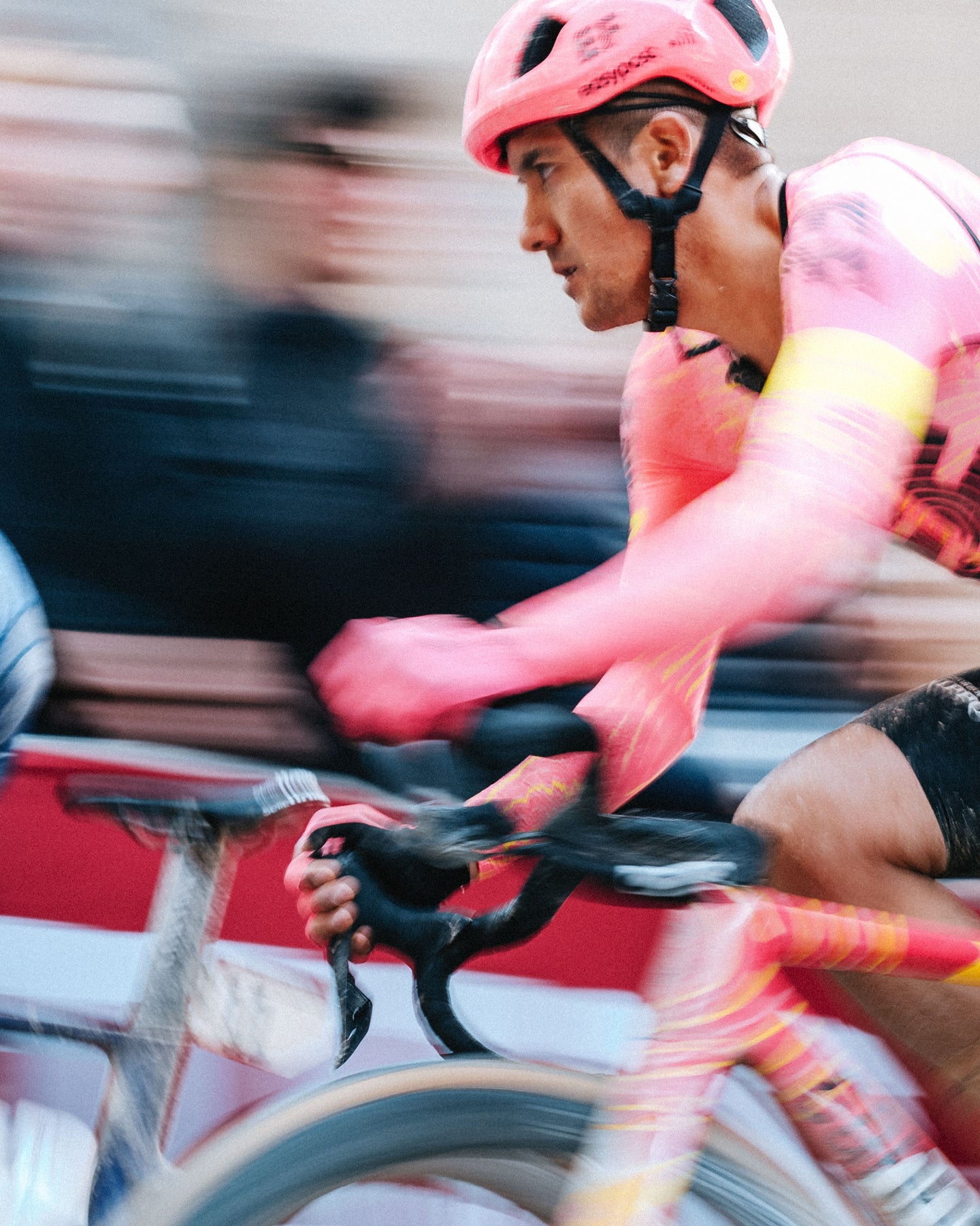Kask szosowy POC VENTRAL AIR MIPS EF Race team LIMITED różowy 2024
