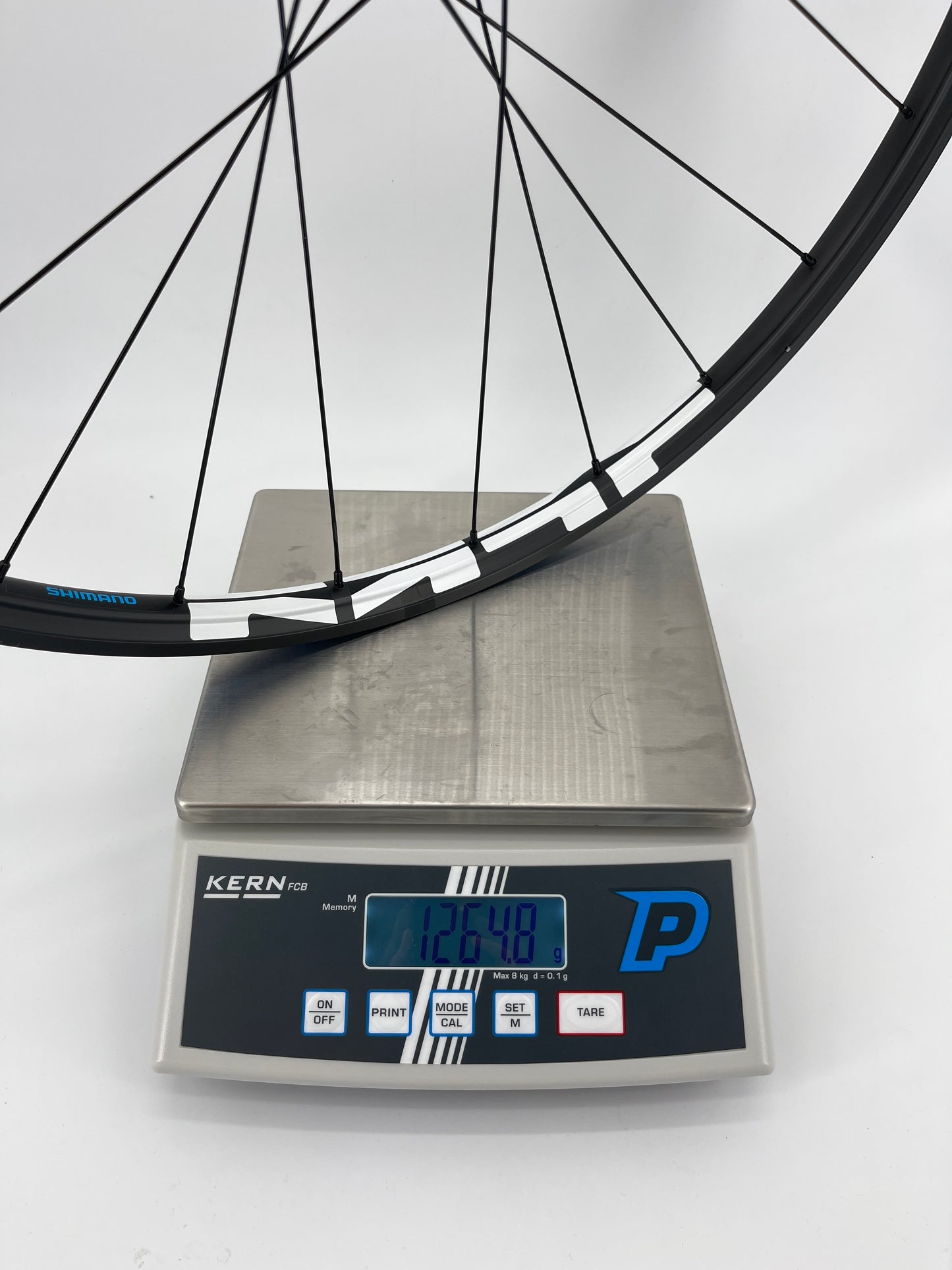 Para 29-calowych kół SHIMANO WH-MT500 z osią Boost 15x110/12x148 mm
