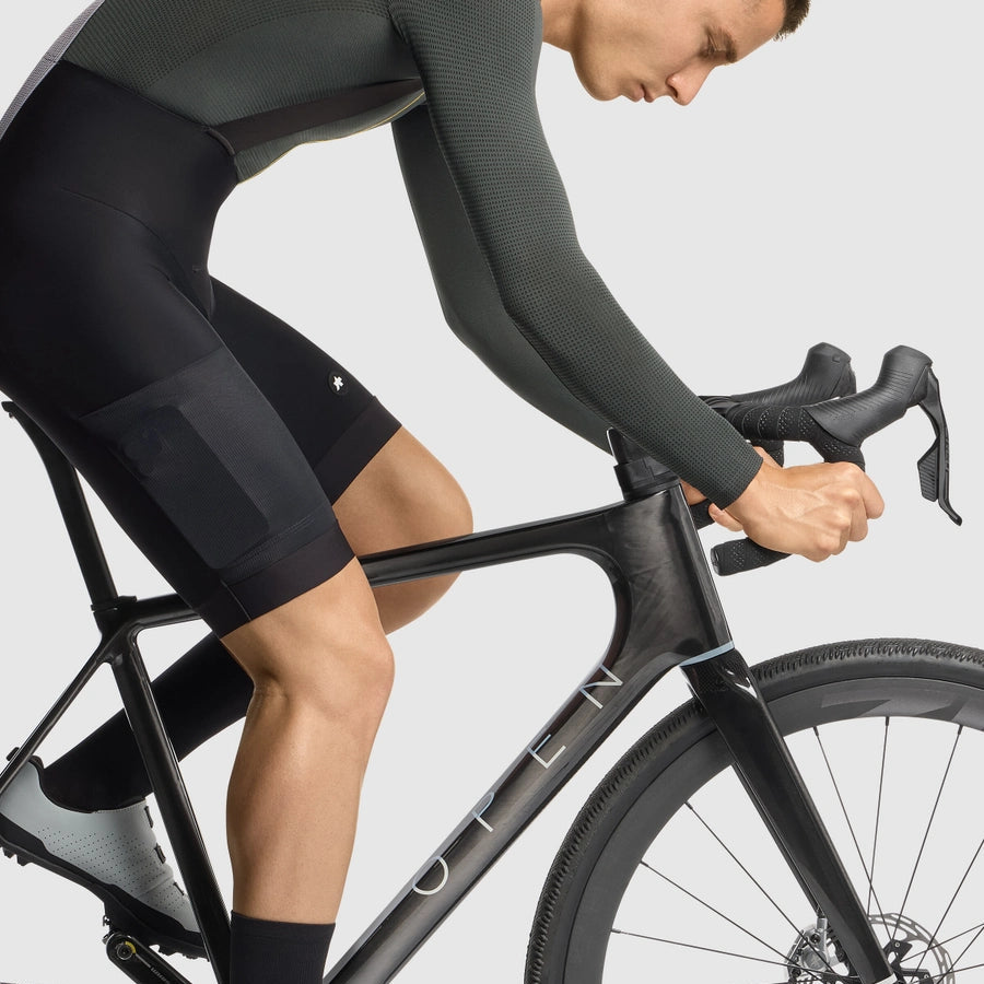ASSOS TACTICA T5 Black Series Bib Short