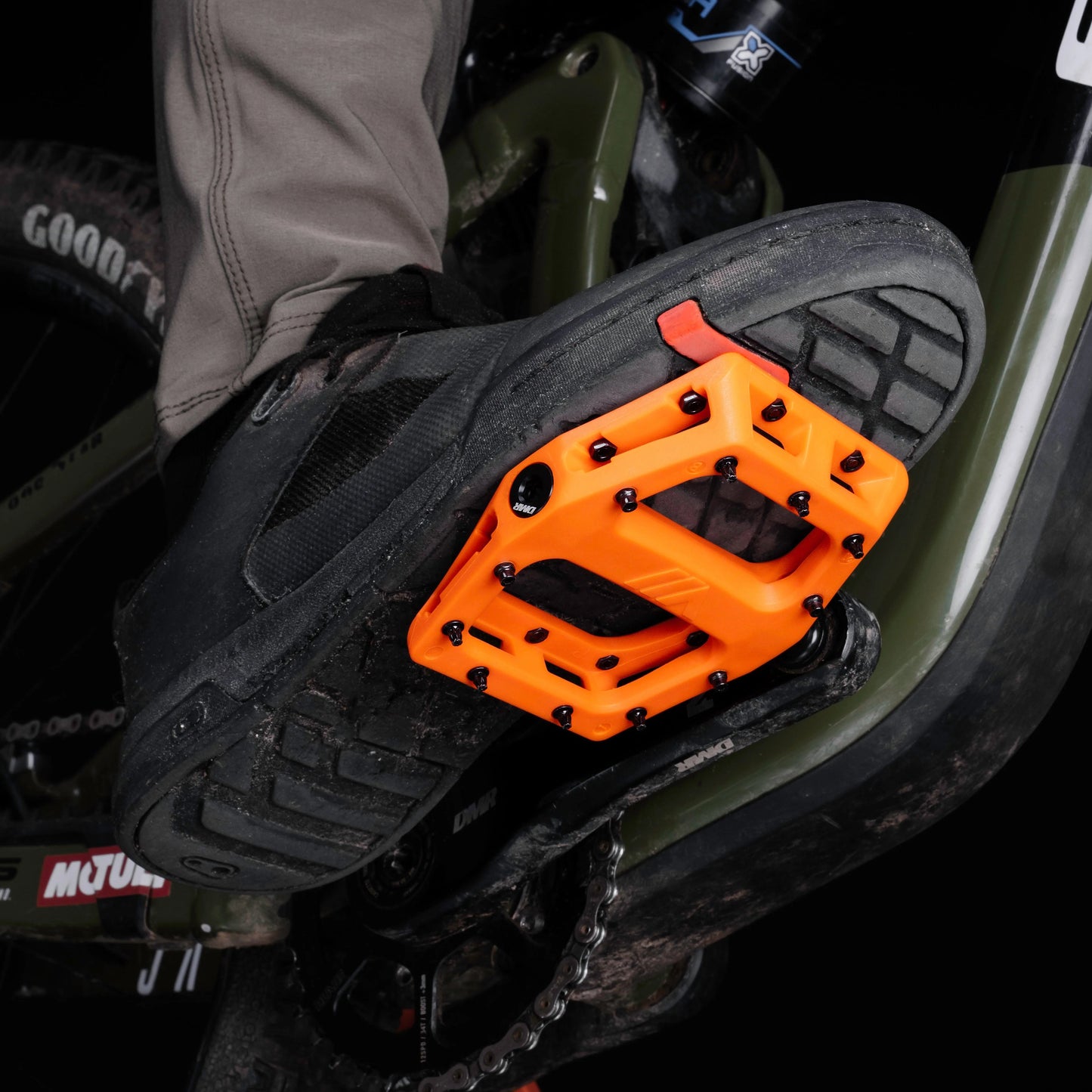 Płaskie pedały DMR V11 Orange