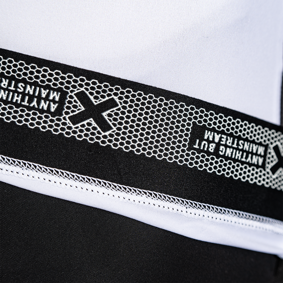 USWE GRUS GRAVEL Koszulka z krótkim rękawem biała