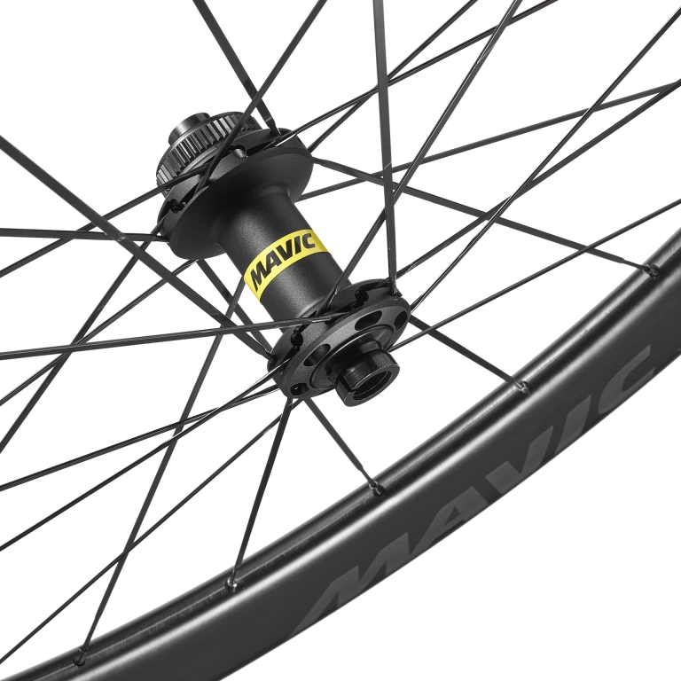 Para kół MAVIC COSMIC SL 65 DISC 19 mm przystosowanych do jazdy bezdętkowej (centralna blokada)
