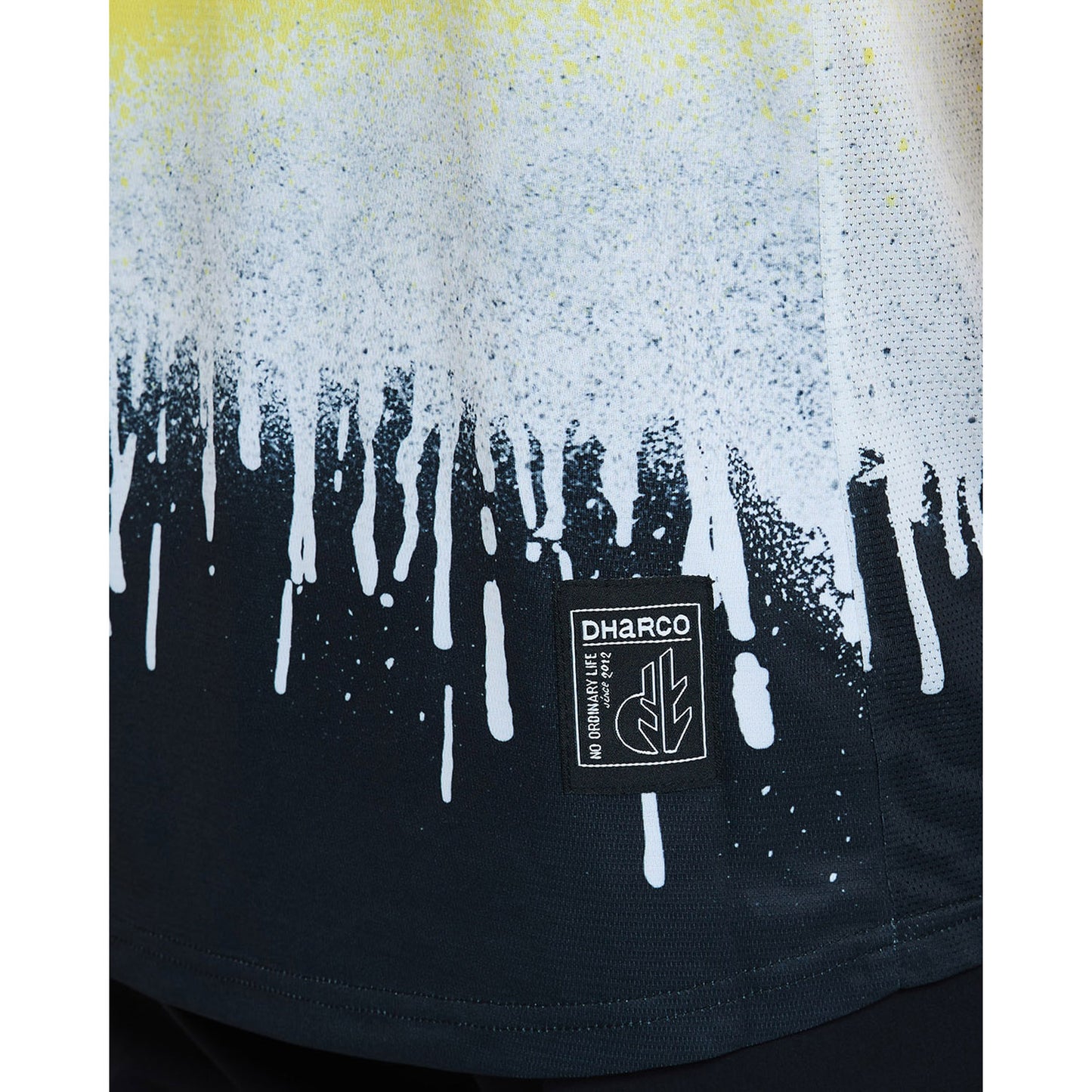 DHARCO ACID RAIN Koszulka z krótkim rękawem czarny/żółty