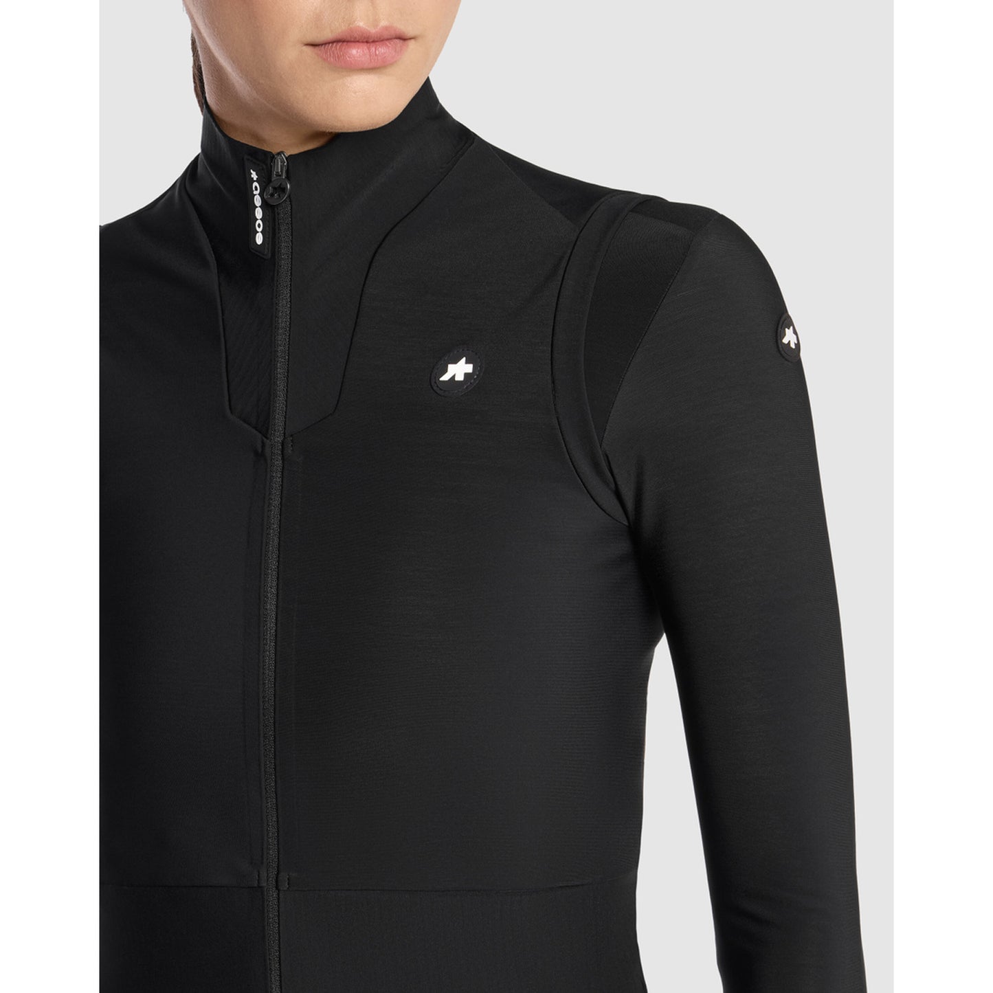 ASSOS DYORA R S11 Women's Black Series Sleeveless Jacket