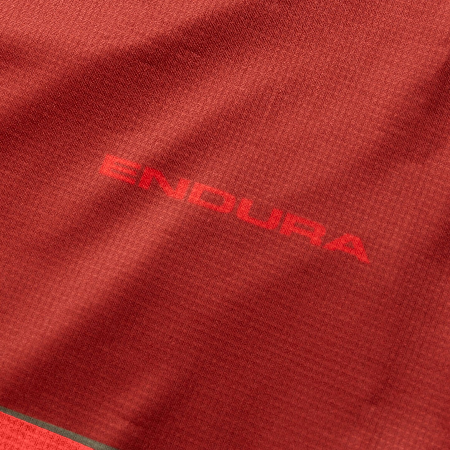 Koszulka z długim rękawem ENDURA CORE PRINTED Red 2025