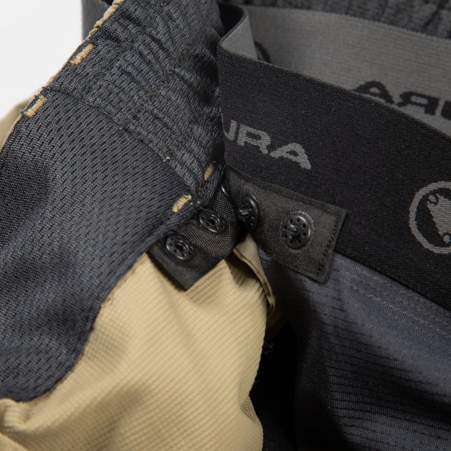 Spodenki ENDURA HUMMVEE LINER beżowe