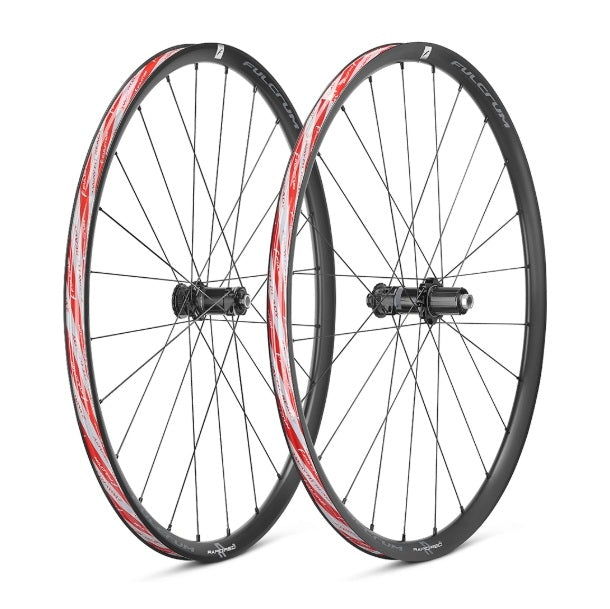Para gotowych kół bezdętkowych FULCRUM RAPID RED AL 700c (centralna blokada)