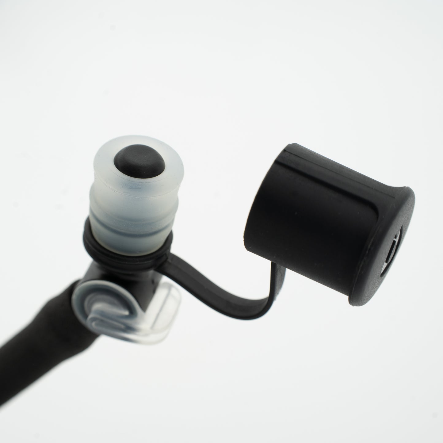 Zestaw zaworu i izolowanego węża USWE HYDRAFUSION czarny