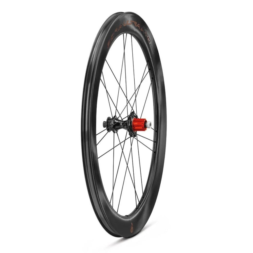 Para kół CAMPAGNOLO BORA ULTRA WTO 60 C23 DISC przystosowanych do jazdy bezdętkowej (centralna blokada)
