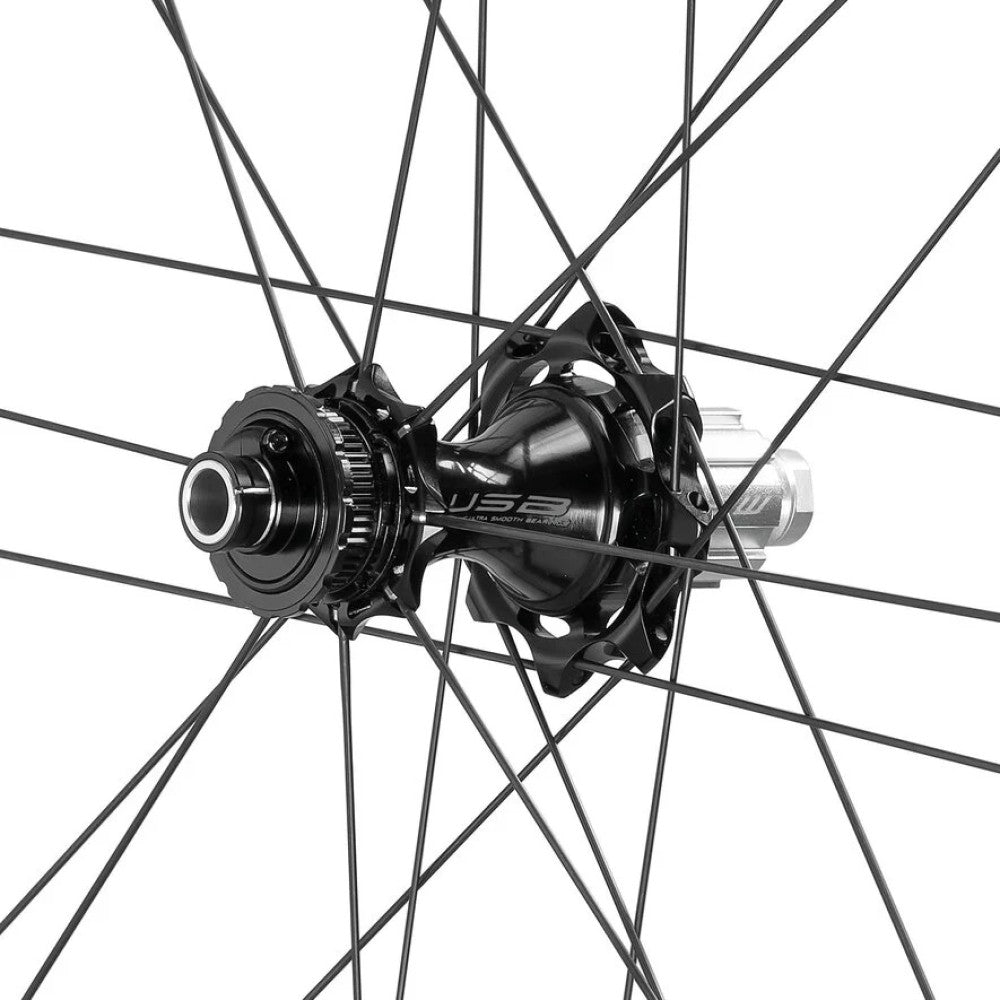Para kół bezdętkowych CAMPAGNOLO BORA WTO 60 C23 DISC (centralna blokada)