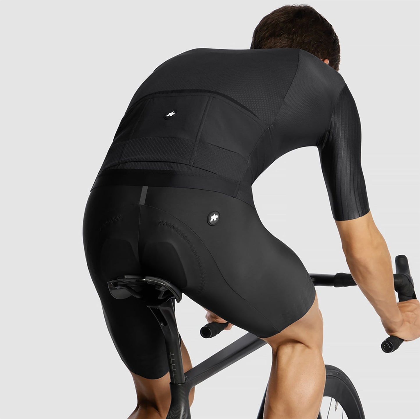 ASSOS EQUIPE RS S11 Koszulka z krótkim rękawem czarna