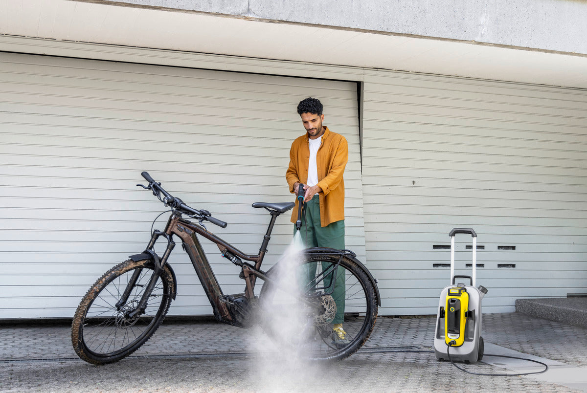KÄRCHER OC 6-18 Premium Cordless Mobile Cleaner with Battery