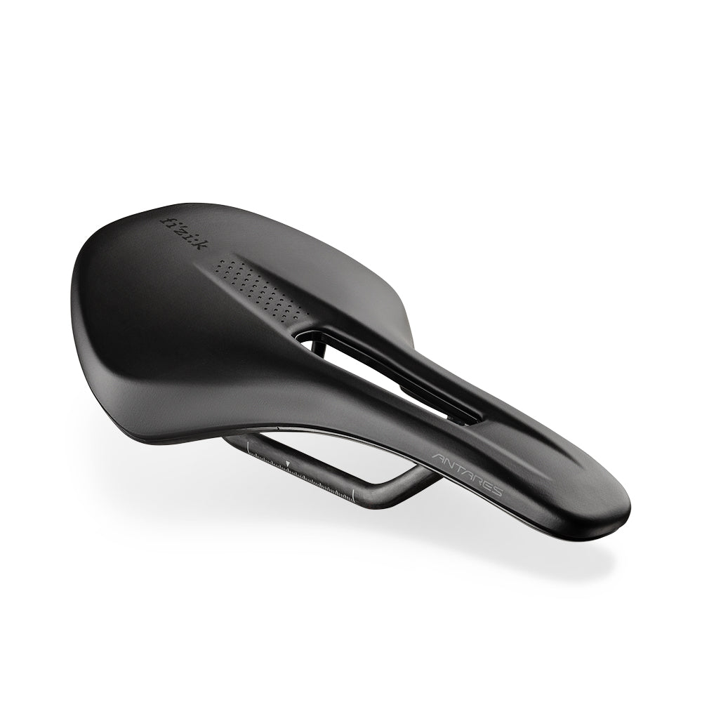 Siodełko FIZIK VENTO ANTARES R1 140 mm szyny karbonowe czarne