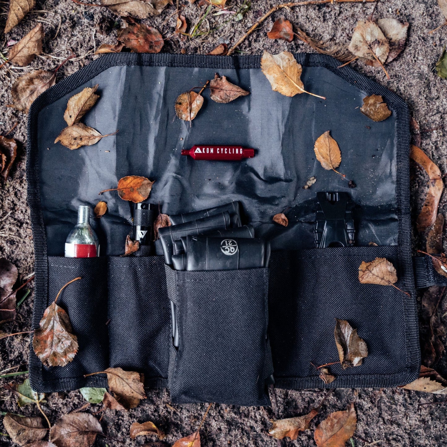 Torba pod siodło KOM CYCLING SADDLE ROLL XL
