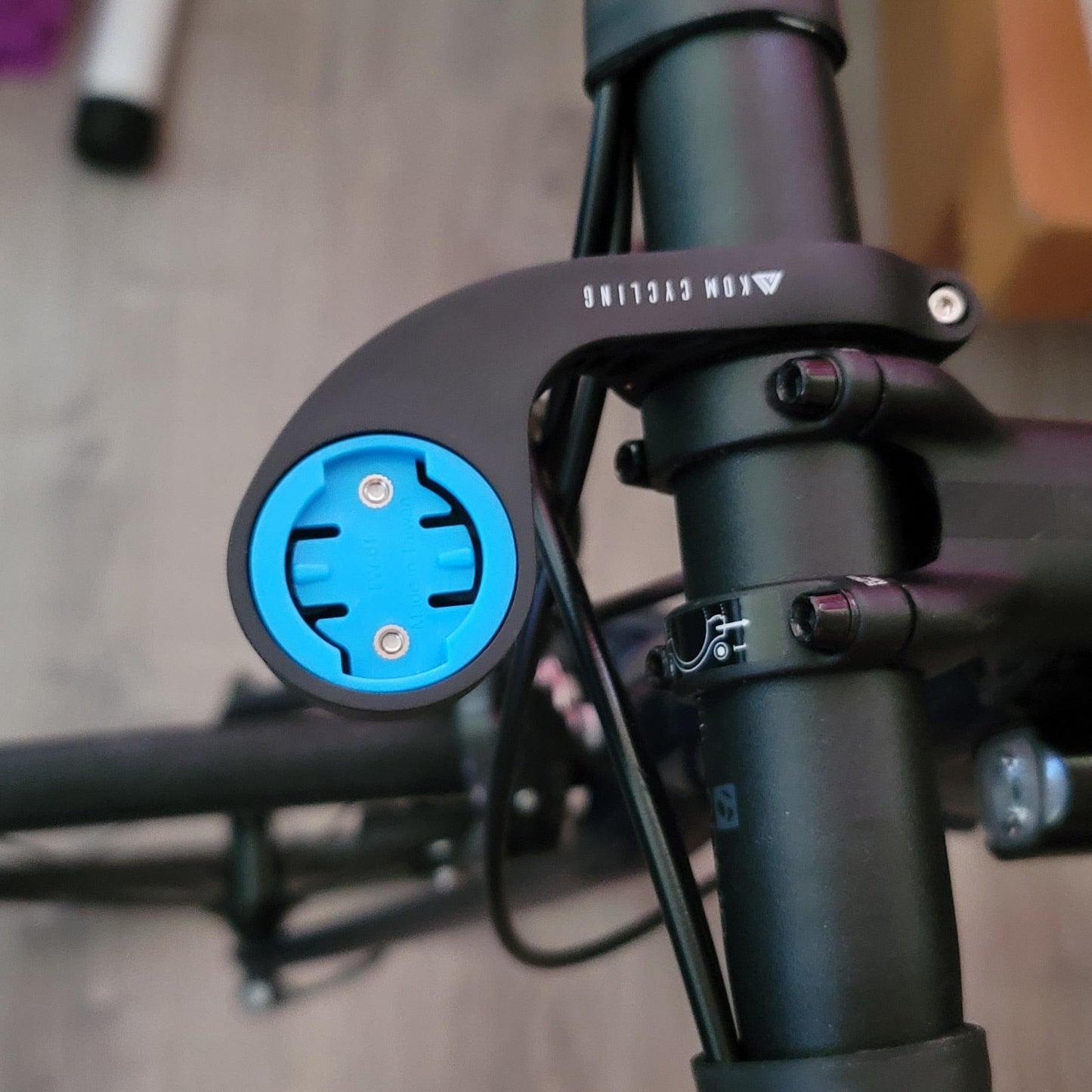 Uchwyt na kierownicę KOM CYCLING Wahoo
