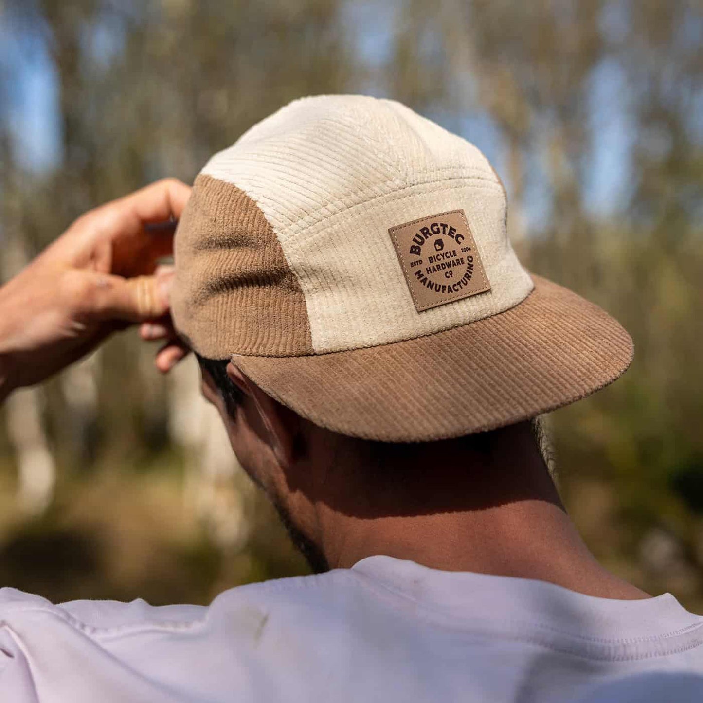 BURGTEC BANDIT CORDUROY FIVE PANEL Cap beżowo-brązowa