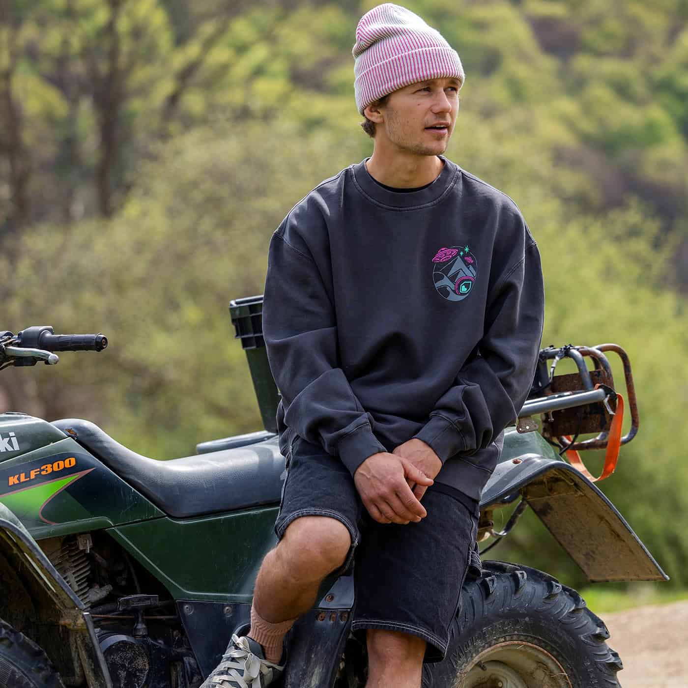 BURGTEC DESERT QUEEN FADED sweatshirt