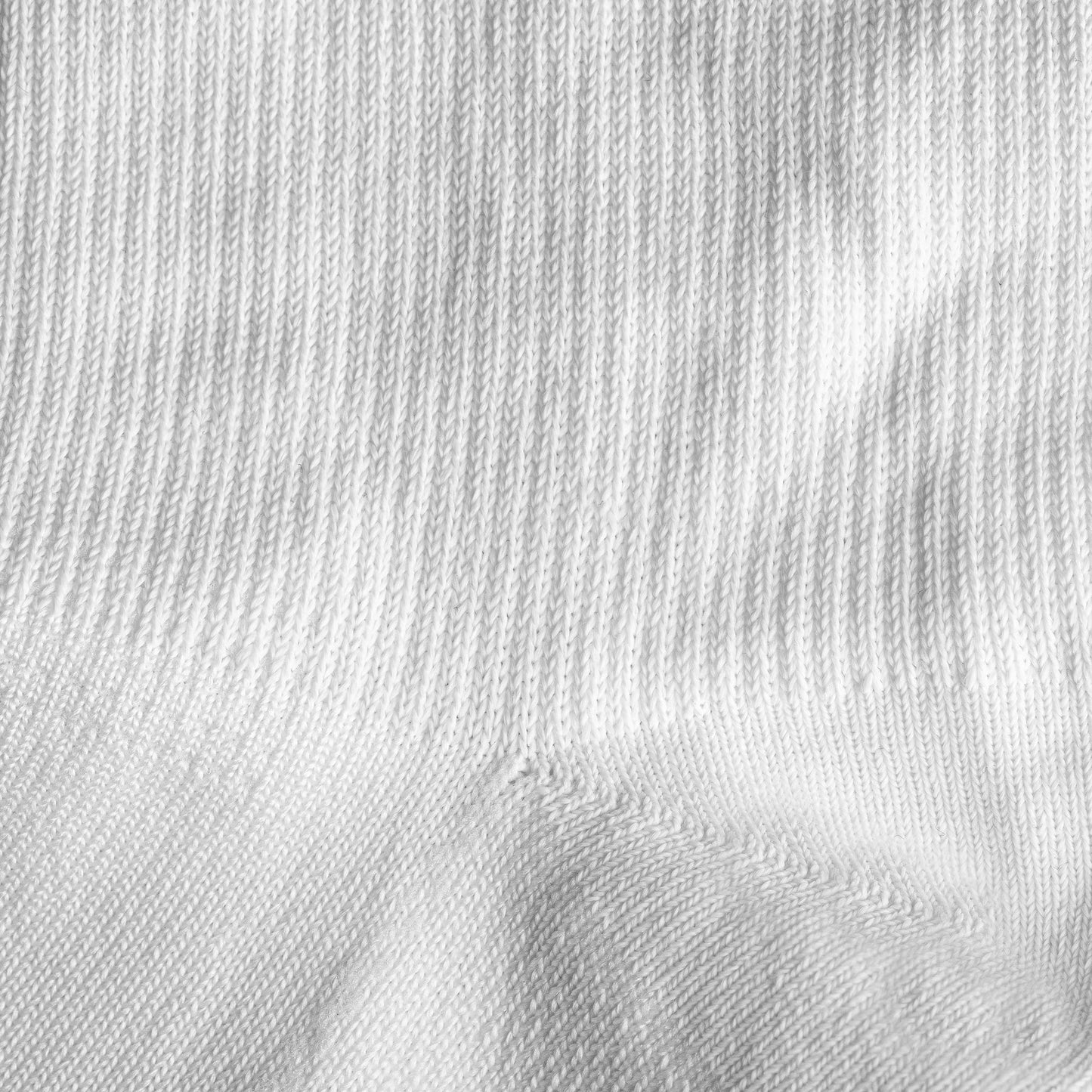 GRIPGRAB EXPLR HIGH Socks White