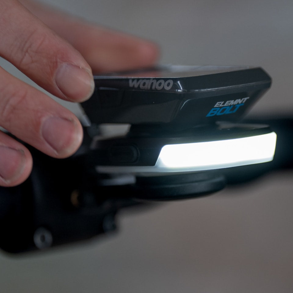 BBB SLICE 300 front light with GARMIN WAHOO GPS insert