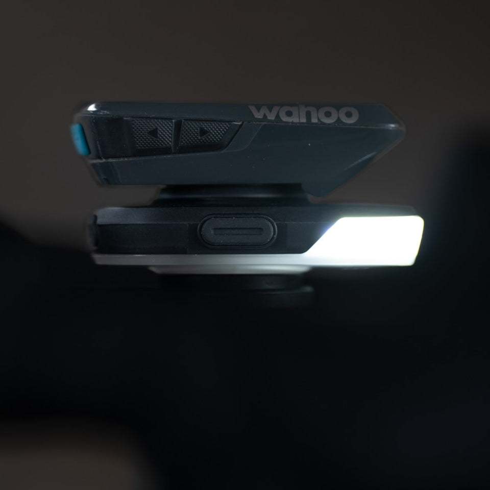 BBB SLICE 300 front light with GARMIN WAHOO GPS insert