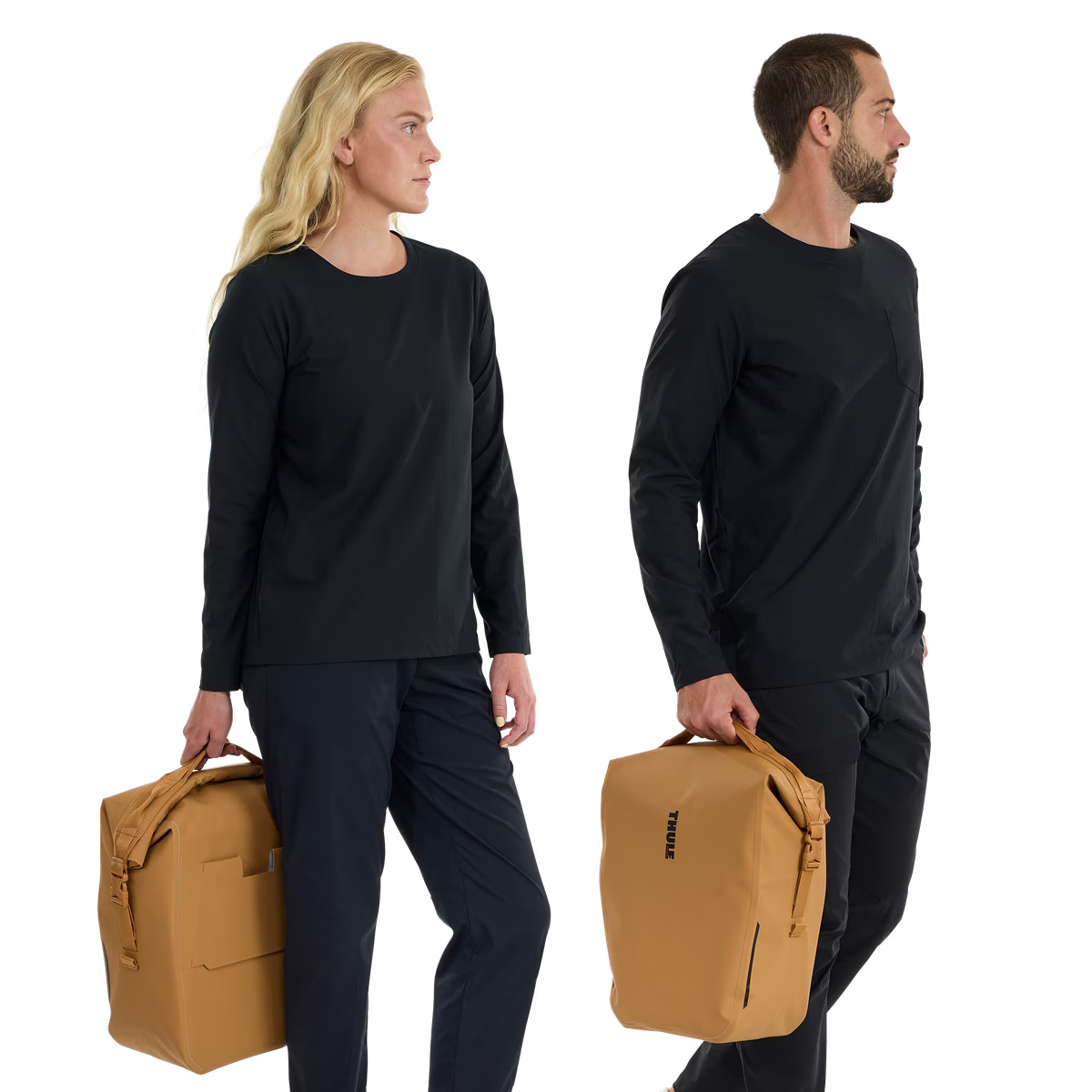 Pair of THULE SHIELD Carrier Bags with Inlock 22 L Orange