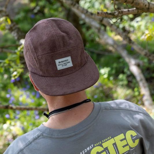Czapka BURGTEC ARCADE FIVE PANEL, brązowa