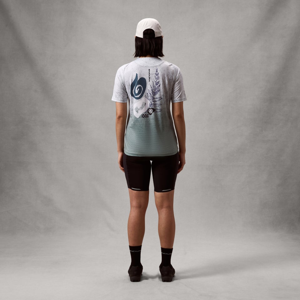 ENDURA SINGLETRACK PRINT TEE Short Sleeve Women's Aero Blue Jersey
