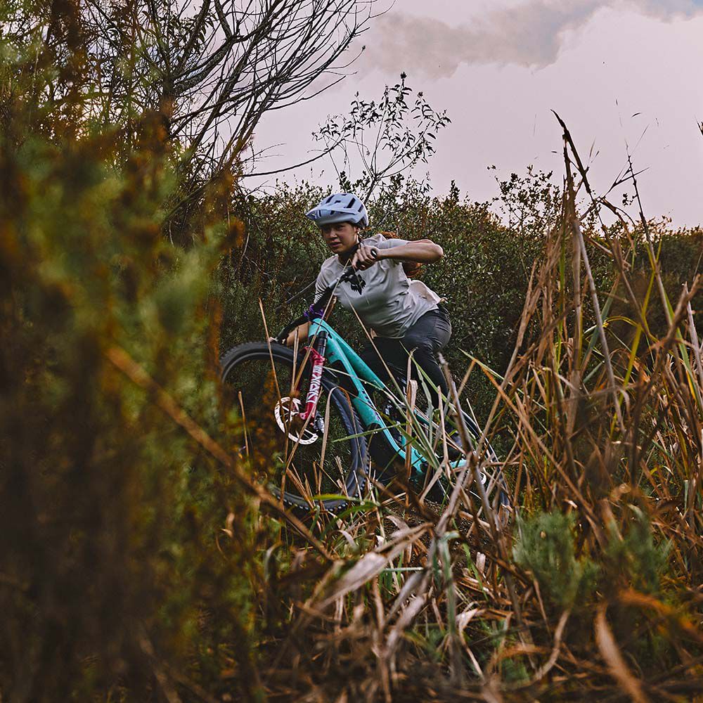 Kask MTB BELL 4FORTY AIR MIPS biały matowy