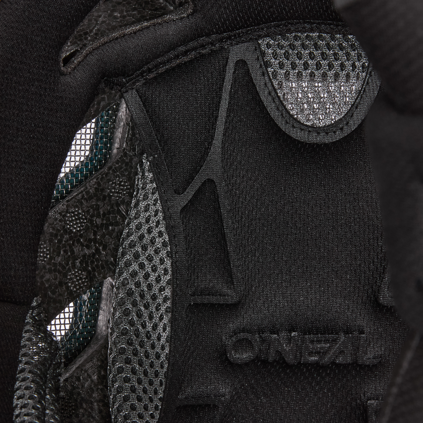 Kask O'NEAL DHC KINI RED BULL 1.0 biały/niebieski