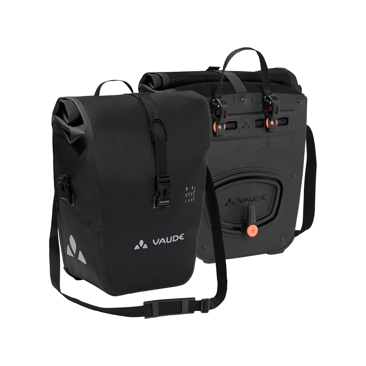 Para czarnych toreb bagażowych VAUDE AQUA FRONT 28 L