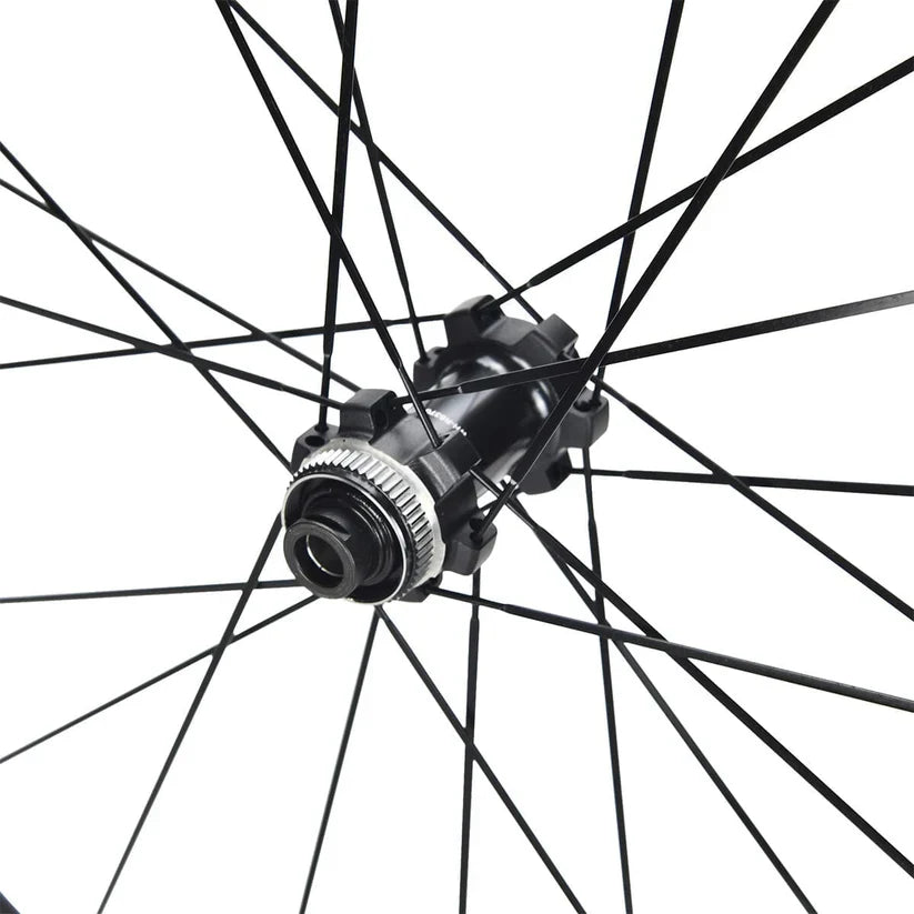 Para kół bezdętkowych SHIMANO RS370 (centralna blokada)