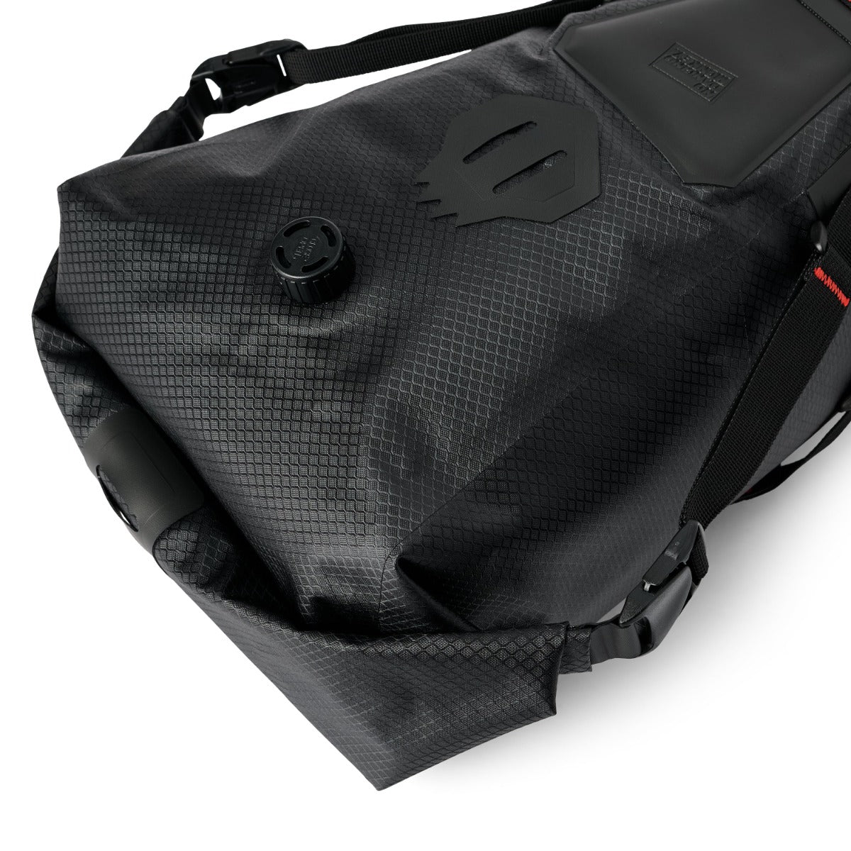 USWE ROLLTOP SADDLE BAG 9 L Black
