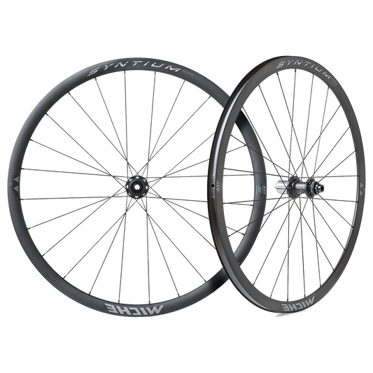Para kół MICHE SYNTIUM AERO DISC przystosowanych do jazdy bezdętkowej (centralna blokada)