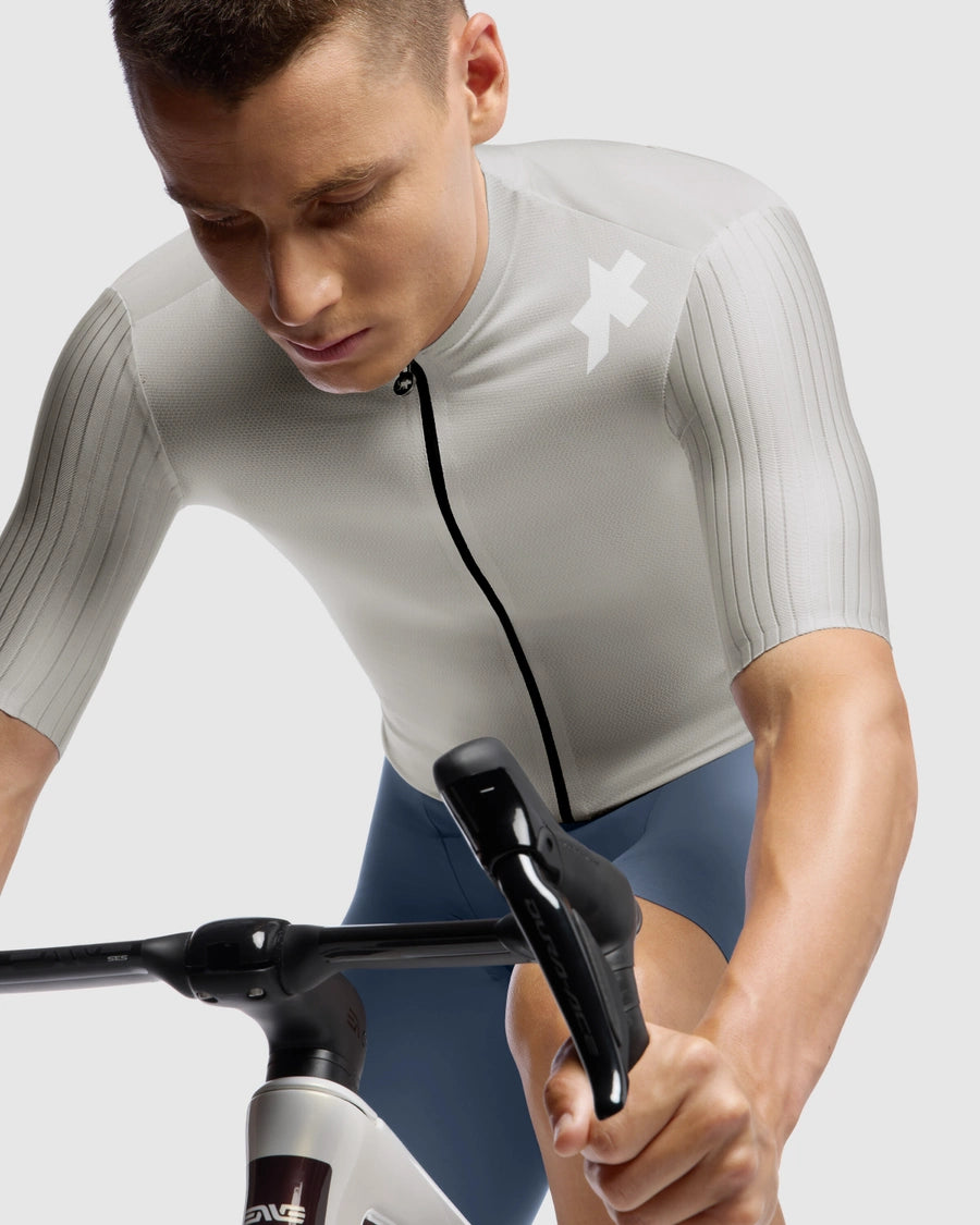 ASSOS EQUIPE RS S11 Jersey z krótkim rękawem Almond Milk
