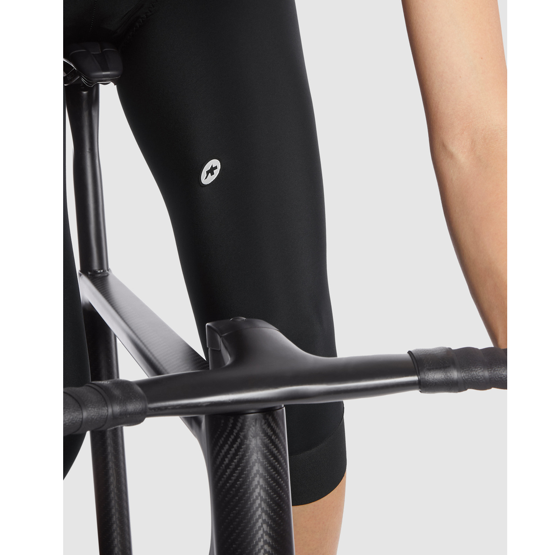 ASSOS UMA C2 Women's 3/4 Bibtights Black Series