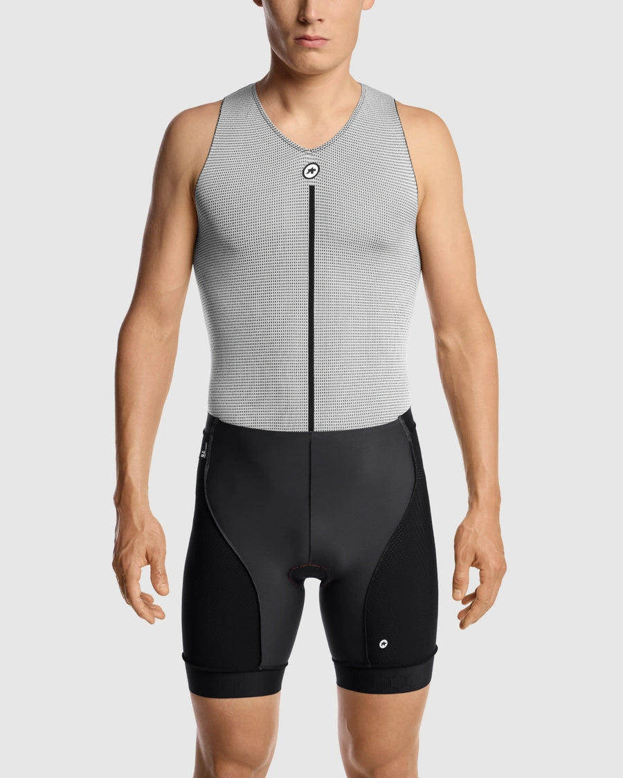 ASSOS TACTICA URBAN T5 Spodenki czarny