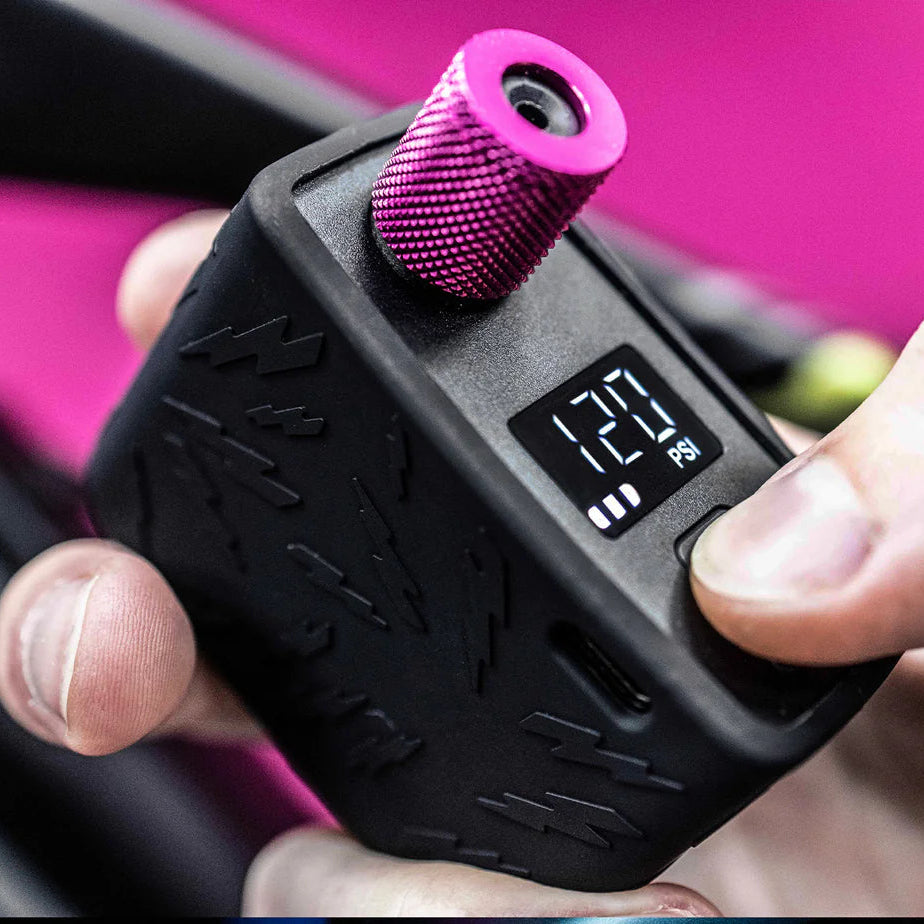 MUC-OFF AIRMACH Mini Electric Inflator Pump