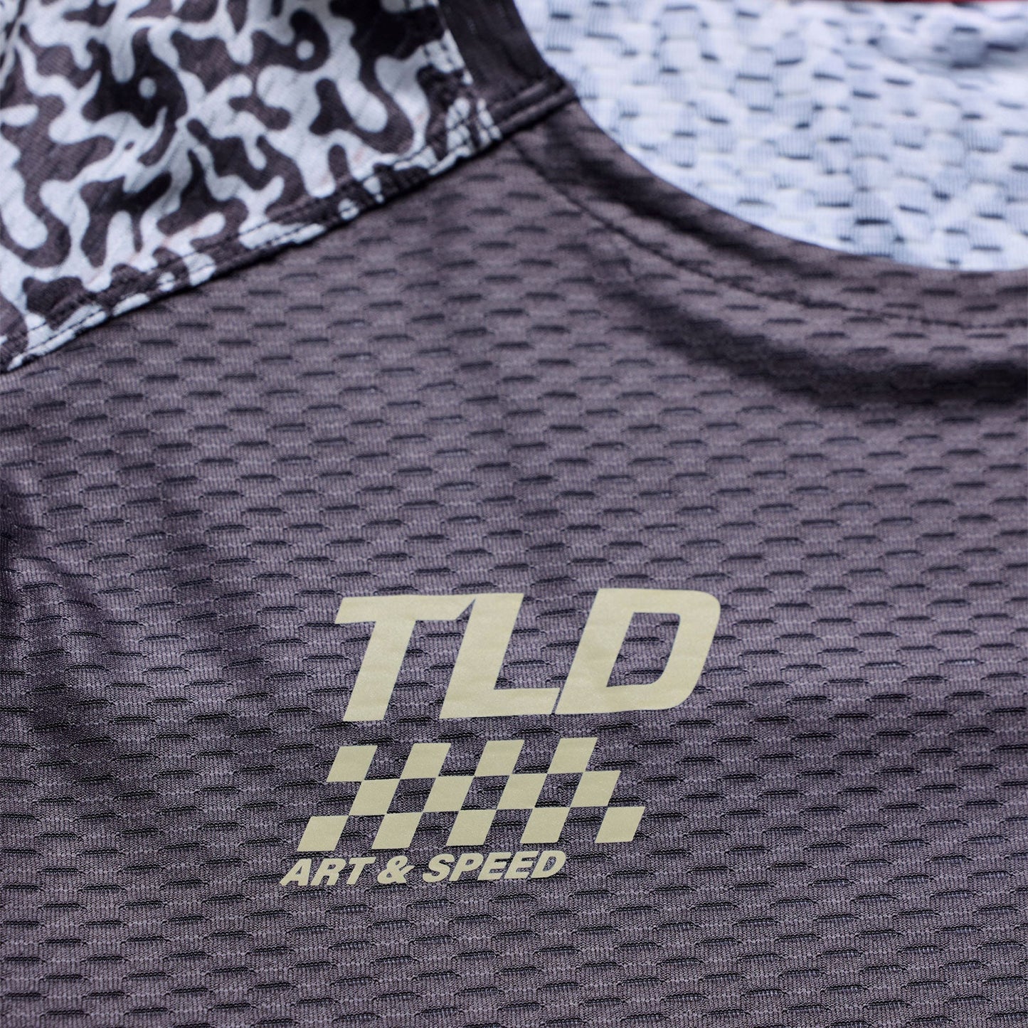 TROY LEE DESIGNS SKYLINE PRO AIR RIDGELINE Jersey Carbon z krótkim rękawem