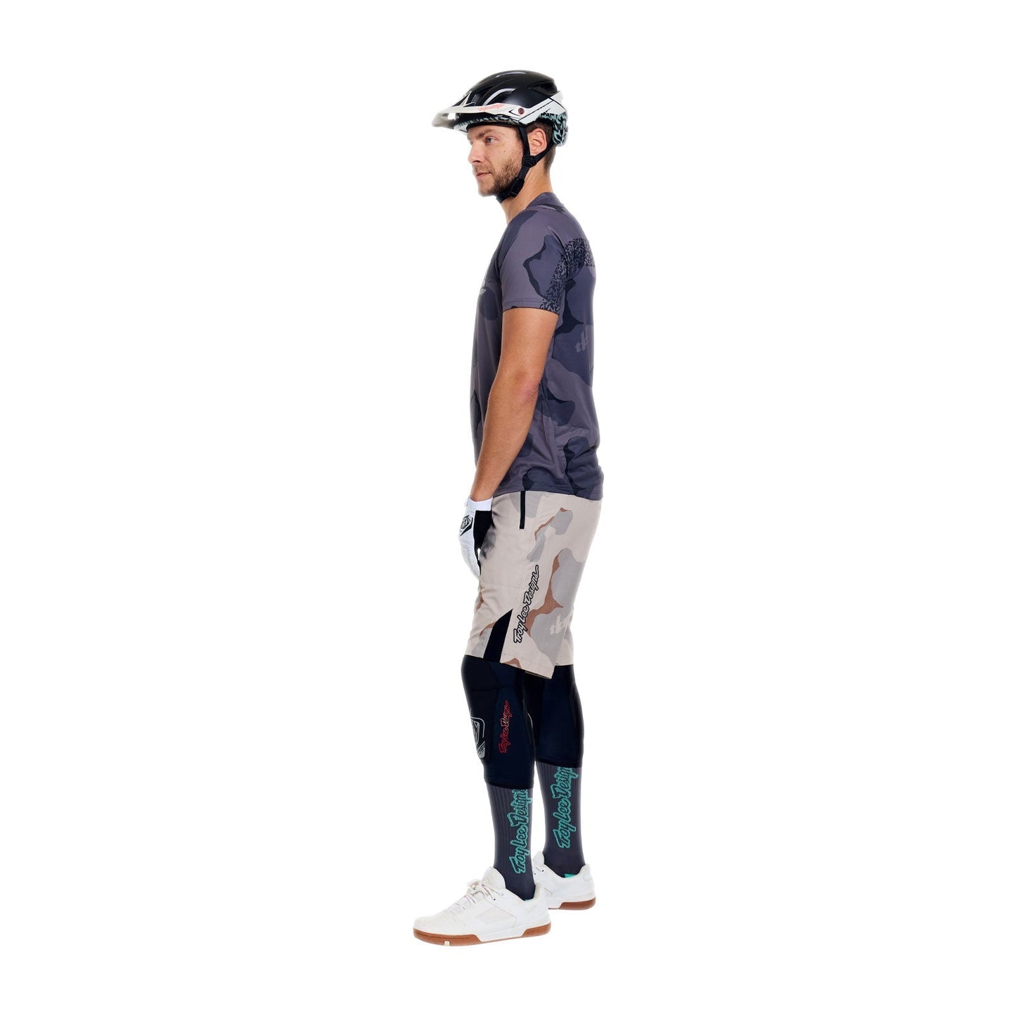 TROY LEE DESIGNS SKYLINE PRO FLOW CAMO Short Sleeve Carbon Jersey