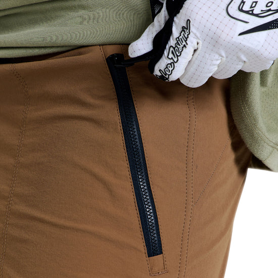 Spodenki TROY LEE DESIGNS SKYLINE TRAIL z wkładką Mono Beige