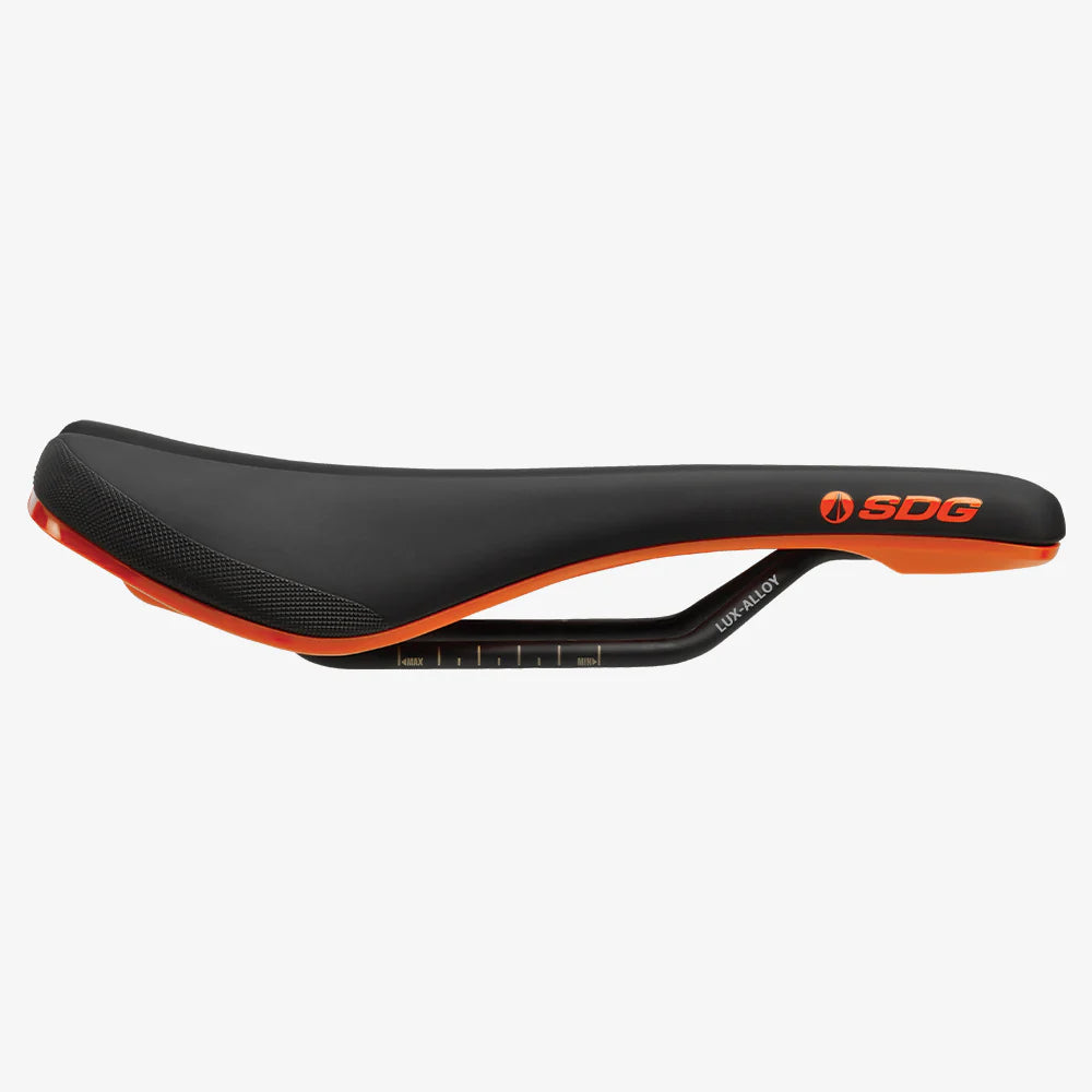 Siodełko SDG BEL-AIR V3 Rails Lux Alloy czarny/pomarańczowy