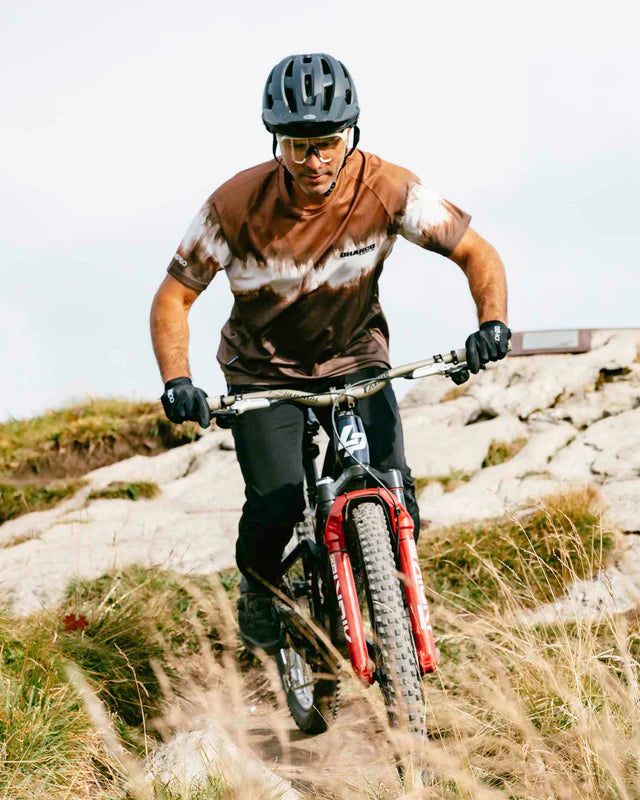 DHARCO DUNE Jersey z krótkim rękawem brązowy