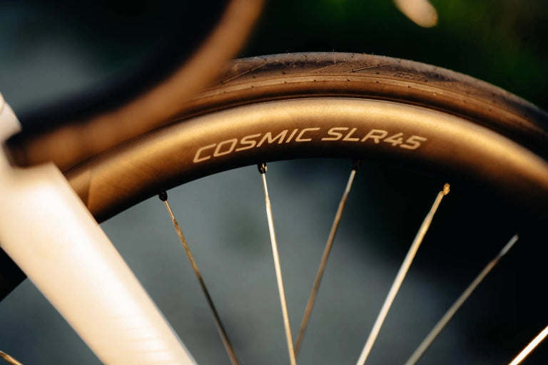 MAVIC COSMIC SLR 45 Tubeless Ready (Center Lock) Wheelset Silver